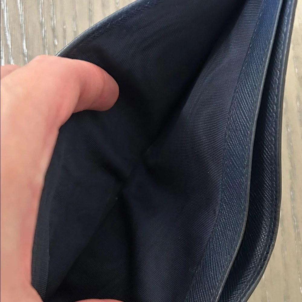 PRADA Embossed logo Saffiano leather bifold wallet Navy Model 224